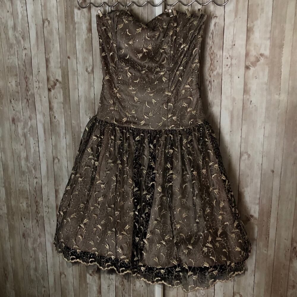 Jessica McClintock Gold Strapless Lace Tulle Dress